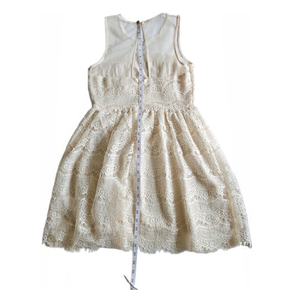 En Creme From Nordstrom Cream Lace Sheer Midi Dress NWT - Picture 11 of 16